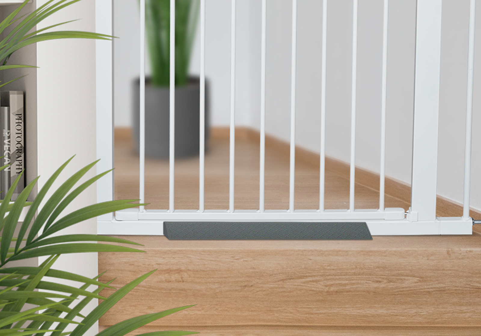 IMPAG® Treppenschutzgitter Swing Shut mit Safe Step 78 - 110 cm