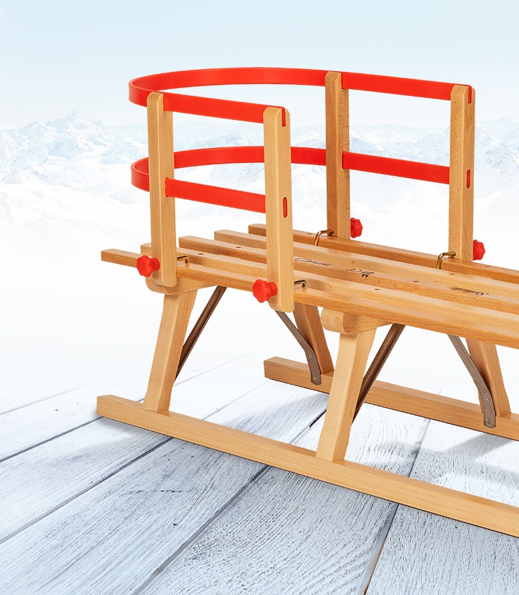Impag® Hörner-Schlitten Holz 115 cm, Zuggurt, Lehne, Fußsack Rot